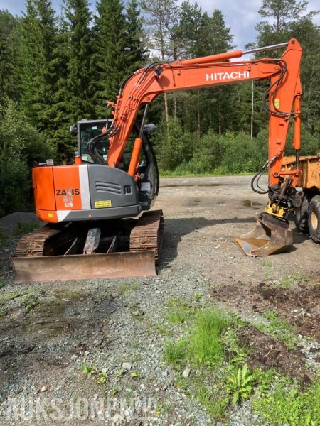 2010 Hitachi ZX 85 US -3 MVA FRI BELTEGRAVER - Bagger: das Bild 2 2010 Hitachi ZX 85 US -3 MVA FRI BELTEGRAVER - Bagger: das Bild 2
