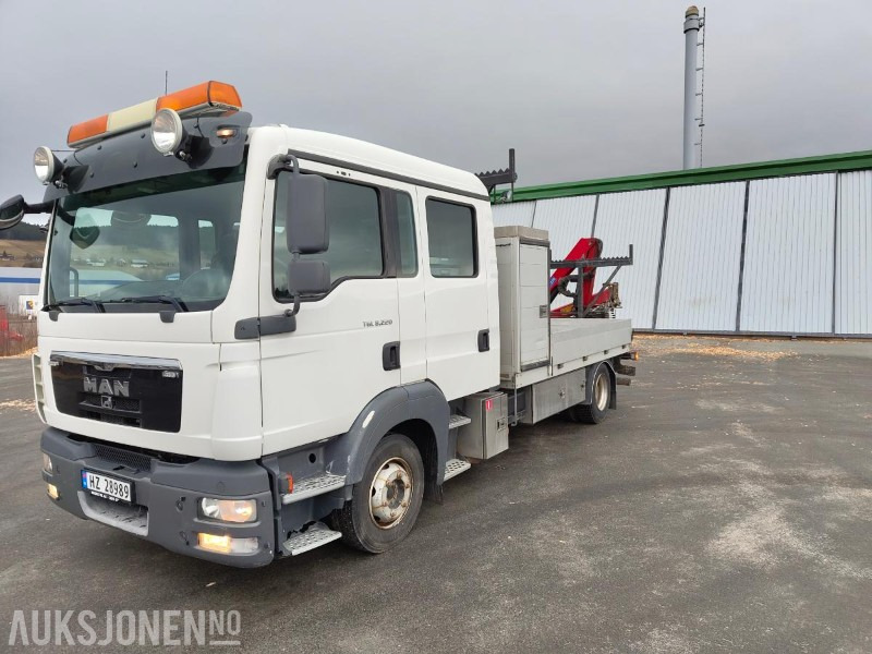 2011 MAN TGL8.220 - Autokran: das Bild 1 2011 MAN TGL8.220 - Autokran: das Bild 1