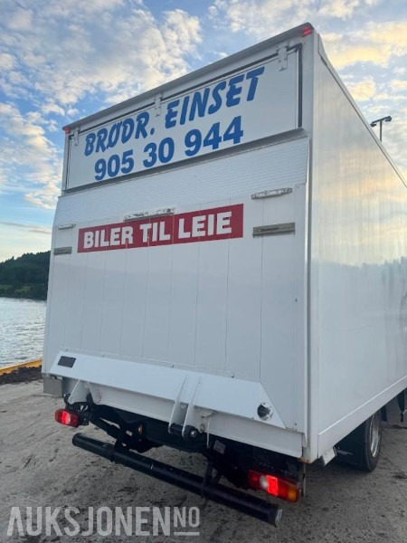 2011 Mitsubishi Canter SKAPBIL MED LIFT LAV KM 67000 km - INGEN MINSTEPRIS - Koffer LKW: das Bild 4 2011 Mitsubishi Canter SKAPBIL MED LIFT LAV KM 67000 km - INGEN MINSTEPRIS - Koffer LKW: das Bild 4
