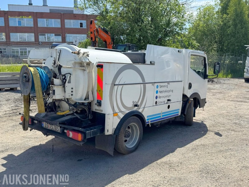 2011 Nissan Cabstar Combi | spyle og sugebil | Speck Rioned | rep.objekt - Tankwagen: das Bild 5 2011 Nissan Cabstar Combi | spyle og sugebil | Speck Rioned | rep.objekt - Tankwagen: das Bild 5