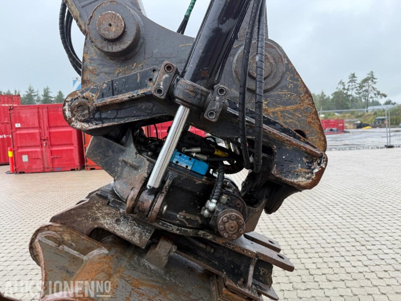 Bagger 2011 Volvo EC210CL BELTEGRAVER ROTOTILT SENTRALSMØRING SERVICEHISTORIKK 2 SKUFFER: das Bild 10