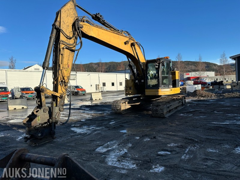 2012 CAT 321DLCR GRAVEMASKIN MED ROTORTILT- 11356 TIMER - NYLIG SERTIFISERT MARS 2025 - Bagger: das Bild 1 2012 CAT 321DLCR GRAVEMASKIN MED ROTORTILT- 11356 TIMER - NYLIG SERTIFISERT MARS 2025 - Bagger: das Bild 1