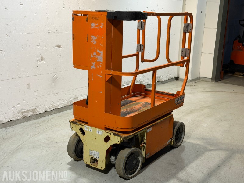 2013 JLG 1230ES Elektrisk mastelift med 5,6 m arbeidshøyde - Arbeitsbühne: das Bild 3 2013 JLG 1230ES Elektrisk mastelift med 5,6 m arbeidshøyde - Arbeitsbühne: das Bild 3