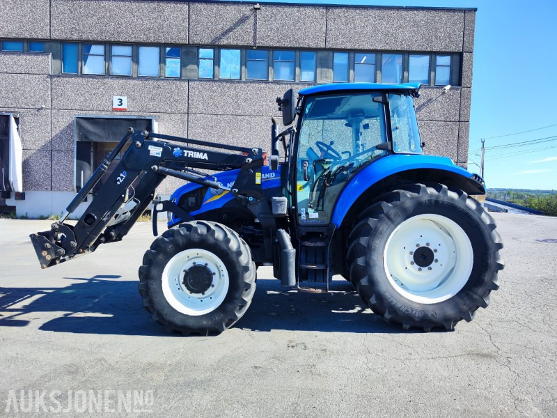 2013 New Holland T5.115 m/ Trima Laster – 114 hk – Kun 2784 timer! - Traktor: das Bild 1 2013 New Holland T5.115 m/ Trima Laster – 114 hk – Kun 2784 timer! - Traktor: das Bild 1