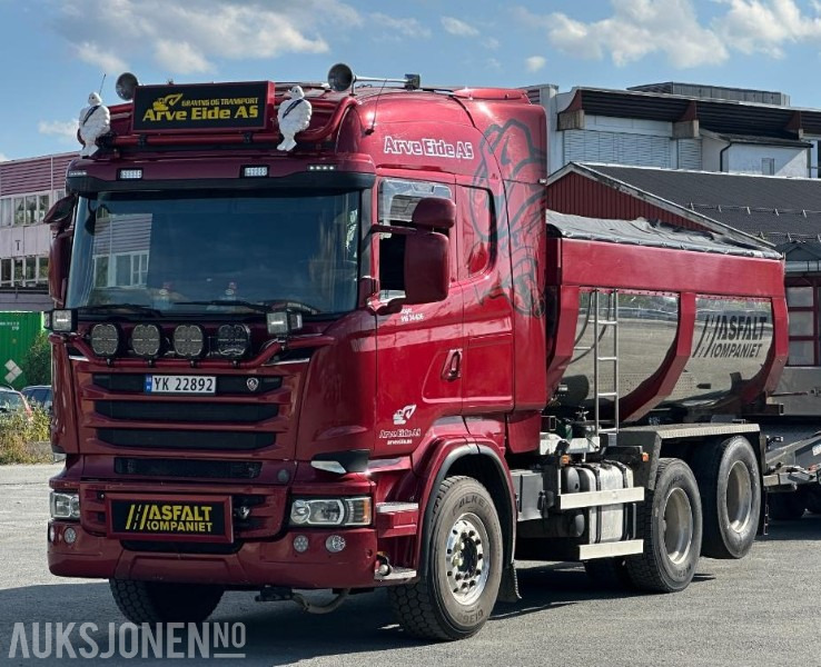 2013 Scania R500 tippbil med asfaltbalje og tippkasse - Brøyterigget - Euro 5 - Kipper: das Bild 1 2013 Scania R500 tippbil med asfaltbalje og tippkasse - Brøyterigget - Euro 5 - Kipper: das Bild 1