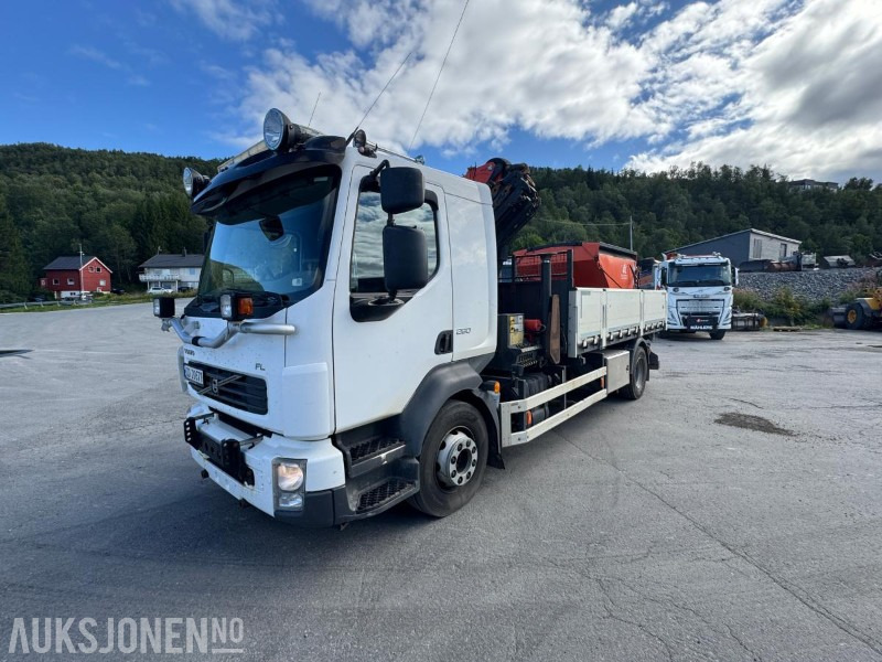 2013 Volvo FL-260 Kranbil - Palfinger - 3 Veis tipp - 277061KM - Autokran: das Bild 1 2013 Volvo FL-260 Kranbil - Palfinger - 3 Veis tipp - 277061KM - Autokran: das Bild 1