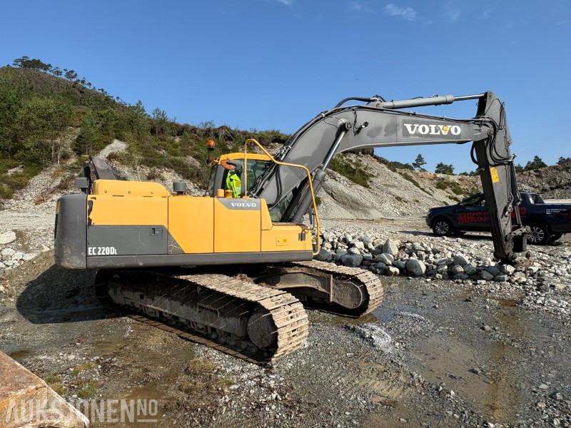 2014 Volvo EC 220DL - 10 656 timer - sertifisert - Bagger: das Bild 3 2014 Volvo EC 220DL - 10 656 timer - sertifisert - Bagger: das Bild 3
