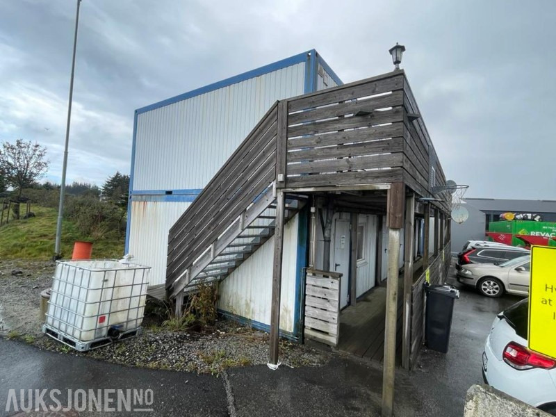 2015 Brakkerigg - Containerbrakker i stål med 8 hybler komplett med hybelkomfyr, dusj, toalett, lys og varme. - Baugeräte: das Bild 5 2015 Brakkerigg - Containerbrakker i stål med 8 hybler komplett med hybelkomfyr, dusj, toalett, lys og varme. - Baugeräte: das Bild 5
