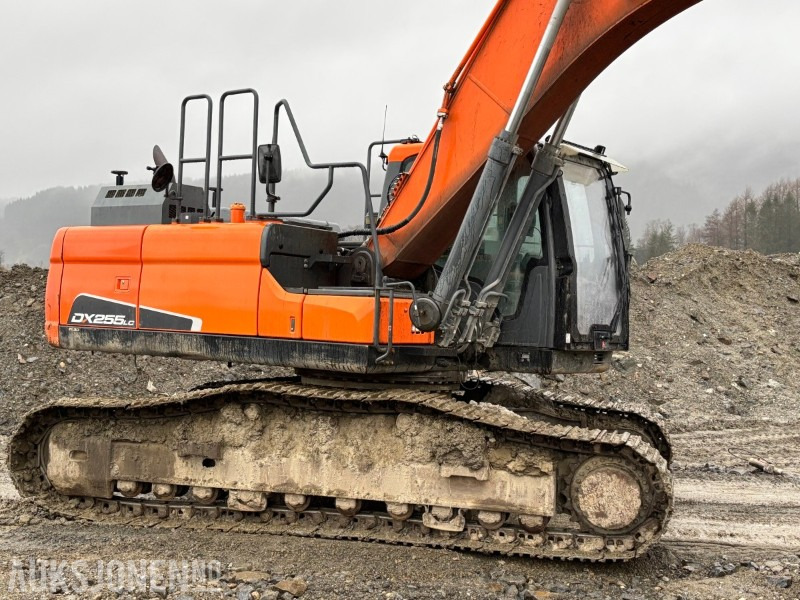 2016 Doosan DX255 LC-5 - Bagger: das Bild 5 2016 Doosan DX255 LC-5 - Bagger: das Bild 5