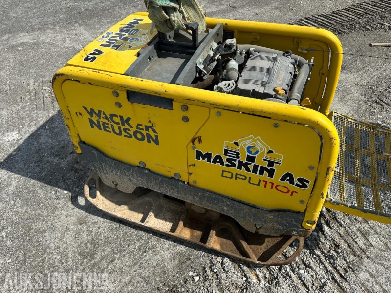 2016 Wacker Neuson DPU110rLem970 - 142 timer - VIBROPLATE - Walzen: das Bild 4 2016 Wacker Neuson DPU110rLem970 - 142 timer - VIBROPLATE - Walzen: das Bild 4