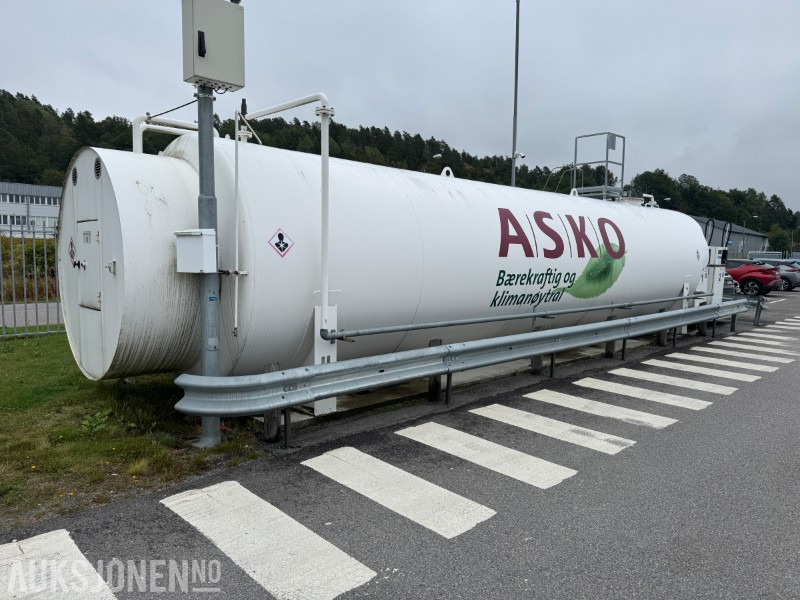2017 Komplett dieseltankanlegg – 50 000 liter med pumper og dobbelvegget ståltank - Baugeräte: das Bild 5 2017 Komplett dieseltankanlegg – 50 000 liter med pumper og dobbelvegget ståltank - Baugeräte: das Bild 5