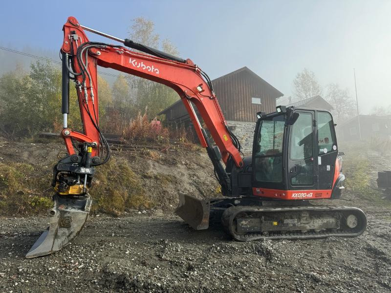 2018 Kubota KX080-4 ROTOTILT, 2 SKUFFER, SENTRALSMØRING - Bagger: das Bild 1 2018 Kubota KX080-4 ROTOTILT, 2 SKUFFER, SENTRALSMØRING - Bagger: das Bild 1