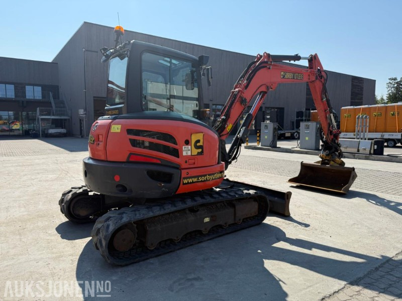 2018 Kubota U55-4 BELTEGRAVER ENGCON TILTROTATOR 2 SKUFFER SERVICEHISTORIKK SENTRALSMØRING - Bagger: das Bild 5 2018 Kubota U55-4 BELTEGRAVER ENGCON TILTROTATOR 2 SKUFFER SERVICEHISTORIKK SENTRALSMØRING - Bagger: das Bild 5