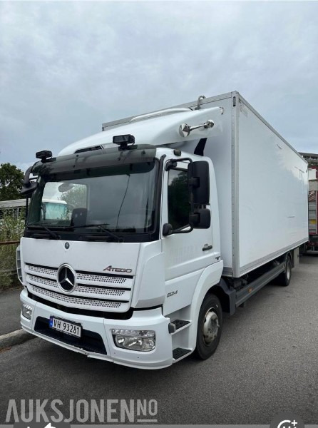 2018 Mercedes-Benz ATEGO 824 lastebil automat 16 paller - Koffer LKW: das Bild 2 2018 Mercedes-Benz ATEGO 824 lastebil automat 16 paller - Koffer LKW: das Bild 2
