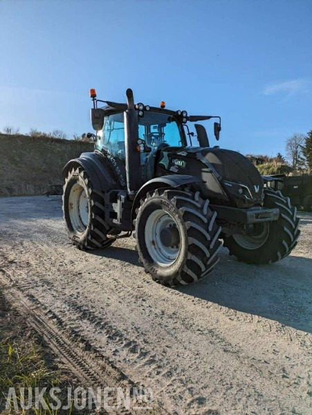 2018 Valtra T234 7565 timer 4X4 Eu-ok - Traktor: das Bild 2 2018 Valtra T234 7565 timer 4X4 Eu-ok - Traktor: das Bild 2