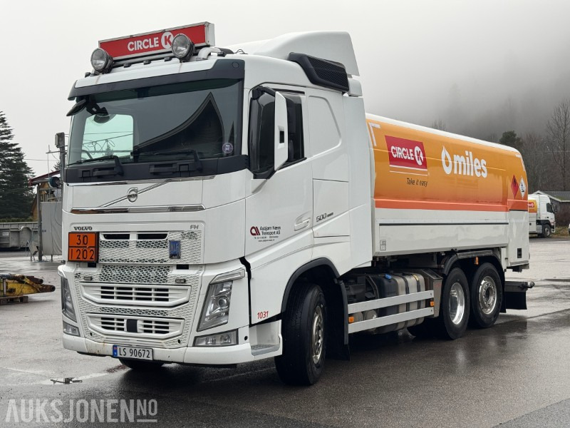 2018 Volvo FH500 - Tankbil - HMK Bilcon tankpåbygg, 18 m³, 4 kammer - Helluft - Tankwagen: das Bild 1 2018 Volvo FH500 - Tankbil - HMK Bilcon tankpåbygg, 18 m³, 4 kammer - Helluft - Tankwagen: das Bild 1