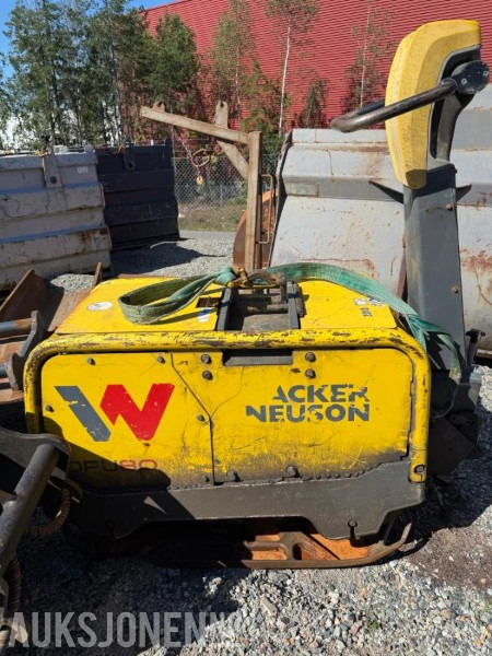 2018 Wacker Neuson DPU80 vibroplate / 771kg - Walzen: das Bild 1 2018 Wacker Neuson DPU80 vibroplate / 771kg - Walzen: das Bild 1