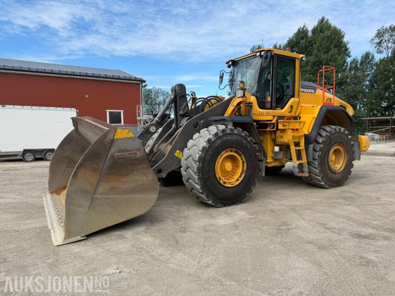 Radlader 2020 Volvo L150H HJULLASTER SENTRALSMØRING NYE DEKK VEKT SERVICEHISTORIKK SKUFF: das Bild 1