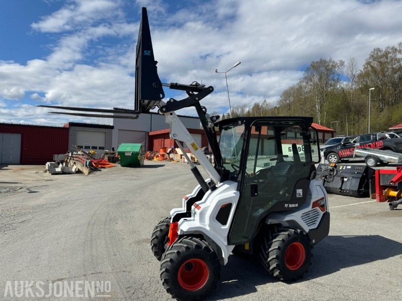 2022 Bobcat L23 kompaktlaster med skuffe, gafler og hydraulisksnøskjær - Kompaktlader: das Bild 3 2022 Bobcat L23 kompaktlaster med skuffe, gafler og hydraulisksnøskjær - Kompaktlader: das Bild 3