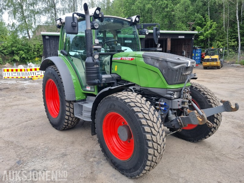 2022 Fendt 211 Vario traktor 1 eier 1834 timer - Traktor: das Bild 2 2022 Fendt 211 Vario traktor 1 eier 1834 timer - Traktor: das Bild 2