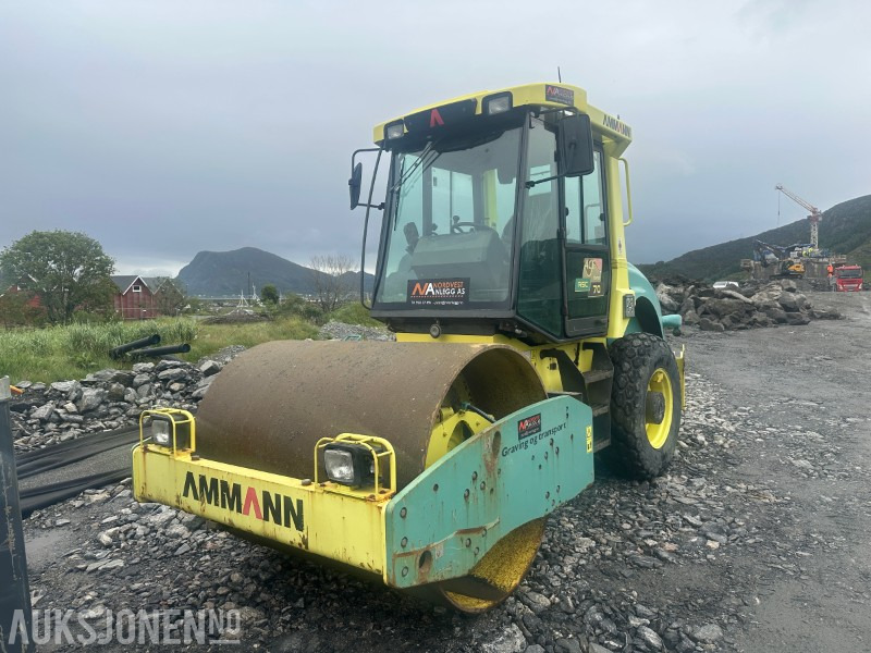 AMMANN ASC 70 Vals - 550 Timer - Walzen: das Bild 1 AMMANN ASC 70 Vals - 550 Timer - Walzen: das Bild 1