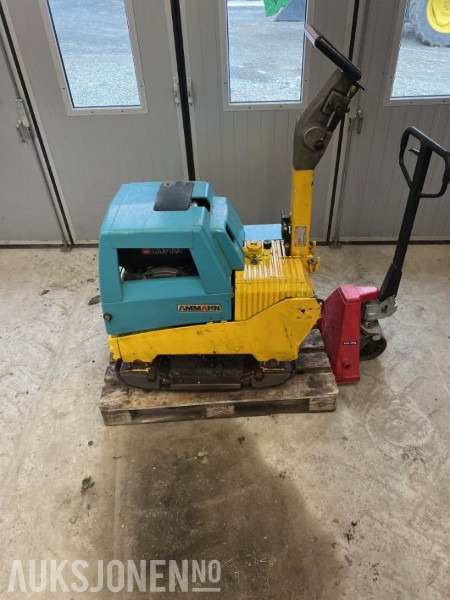 AMMANN Vibroplate - Walzen: das Bild 1 AMMANN Vibroplate - Walzen: das Bild 1