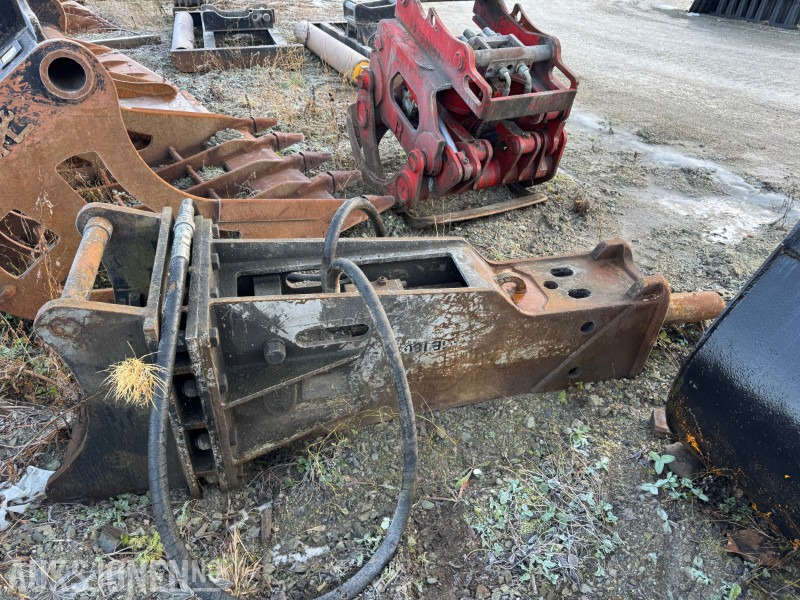 2008 Daemo DMB180 pigghammer med kombi S60 og S70 feste. - Anbauteil für Baumaschine: das Bild 3 2008 Daemo DMB180 pigghammer med kombi S60 og S70 feste. - Anbauteil für Baumaschine: das Bild 3