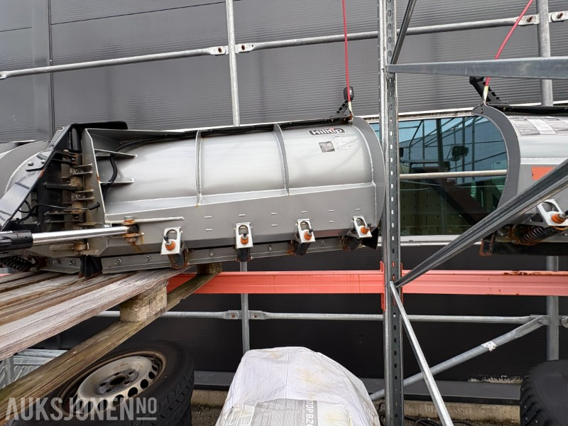 2023 Andre Hilltip SnowStriker 2600-VP - Anbauteil für Baumaschine: das Bild 5 2023 Andre Hilltip SnowStriker 2600-VP - Anbauteil für Baumaschine: das Bild 5