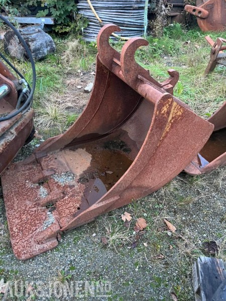 Smp skuff - Anbauteil für Baumaschine: das Bild 1 Smp skuff - Anbauteil für Baumaschine: das Bild 1
