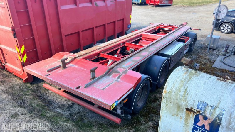 2016 Istrail PKW184/30 3-akslet Containerslep med tipp - Anhänger: das Bild 3 2016 Istrail PKW184/30 3-akslet Containerslep med tipp - Anhänger: das Bild 3