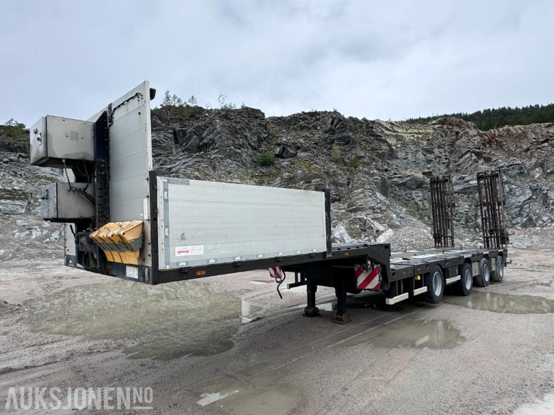 2019 Carnehl CSTV 40-60 - 4 akslet maskinsemi - Manuelt uttrekk - Hydraulisk bredding - Støttelabber bak - Fjernstyring - Anhänger: das Bild 1 2019 Carnehl CSTV 40-60 - 4 akslet maskinsemi - Manuelt uttrekk - Hydraulisk bredding - Støttelabber bak - Fjernstyring - Anhänger: das Bild 1