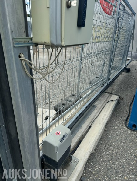 Bom for byggeplass med kortleser og appstyring - Baugeräte: das Bild 3 Bom for byggeplass med kortleser og appstyring - Baugeräte: das Bild 3