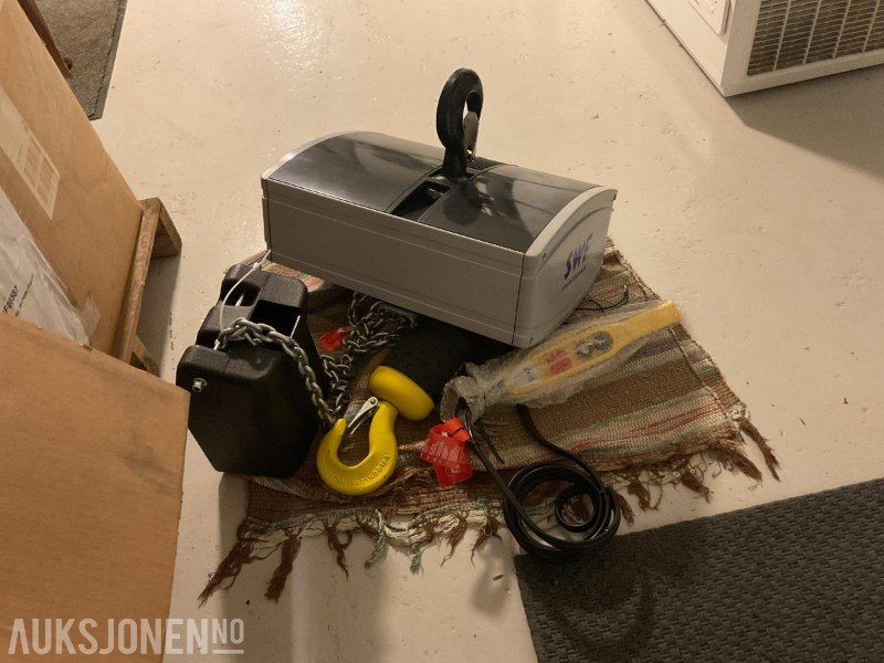 Elektrisk Kjettingtalje 3m - Baugeräte: das Bild 1 Elektrisk Kjettingtalje 3m - Baugeräte: das Bild 1