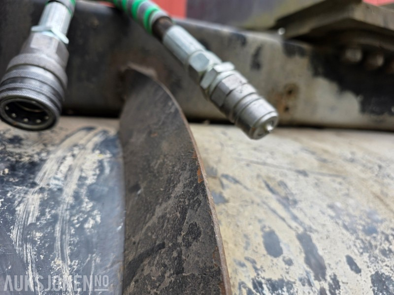 Engcon SR1300B Feiebørste - S60 feste - 35 stk feiebørster - Baugeräte: das Bild 5 Engcon SR1300B Feiebørste - S60 feste - 35 stk feiebørster - Baugeräte: das Bild 5
