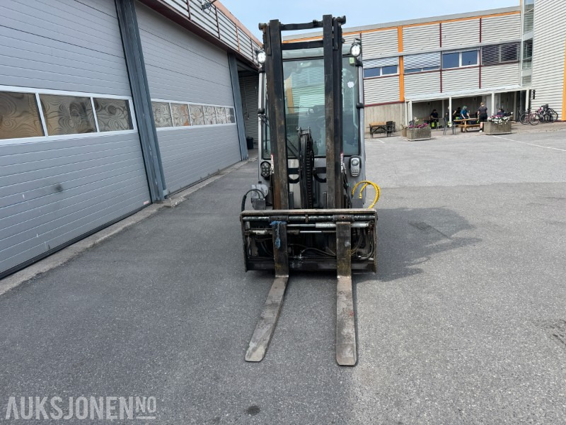 2014 Still RX 70-30 Hybrid Gaffeltruck – 3 tonn løftekapasitet Repobjekt - Flurförderzeug: das Bild 2 2014 Still RX 70-30 Hybrid Gaffeltruck – 3 tonn løftekapasitet Repobjekt - Flurförderzeug: das Bild 2