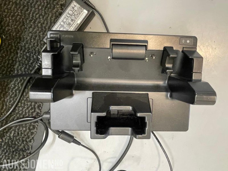 GEOMAX ZENITH40 GNSS SMART ANTENNE MED PANASONIC FELT-PC - Baugeräte: das Bild 4 GEOMAX ZENITH40 GNSS SMART ANTENNE MED PANASONIC FELT-PC - Baugeräte: das Bild 4
