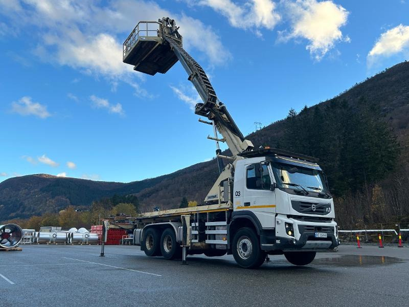 2013 Volvo FMX 370 6X4 med NORMET Esslift 1000 plattform / korg - nylig EU godkjent - Kommunal-/ Sonderfahrzeug: das Bild 2 2013 Volvo FMX 370 6X4 med NORMET Esslift 1000 plattform / korg - nylig EU godkjent - Kommunal-/ Sonderfahrzeug: das Bild 2