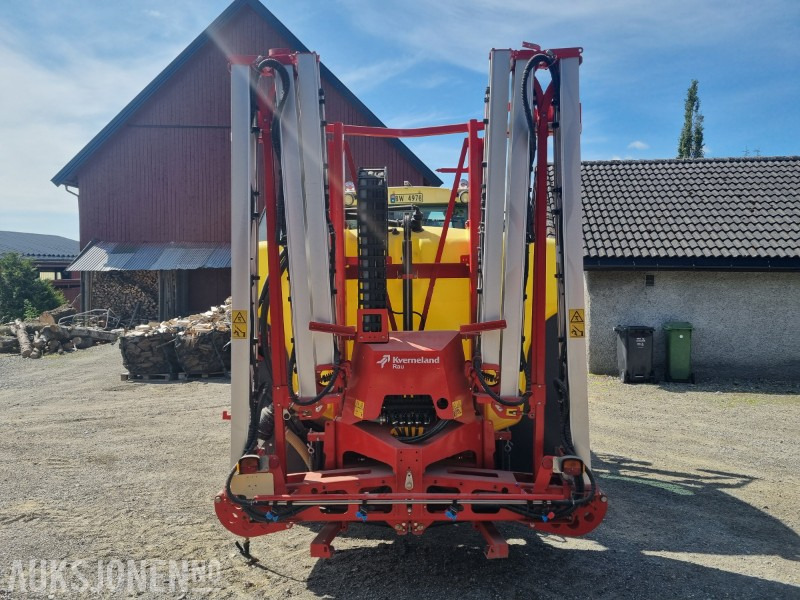 2015 iXter B13 åkersprøyte VN152 - Landmaschine: das Bild 4 2015 iXter B13 åkersprøyte VN152 - Landmaschine: das Bild 4