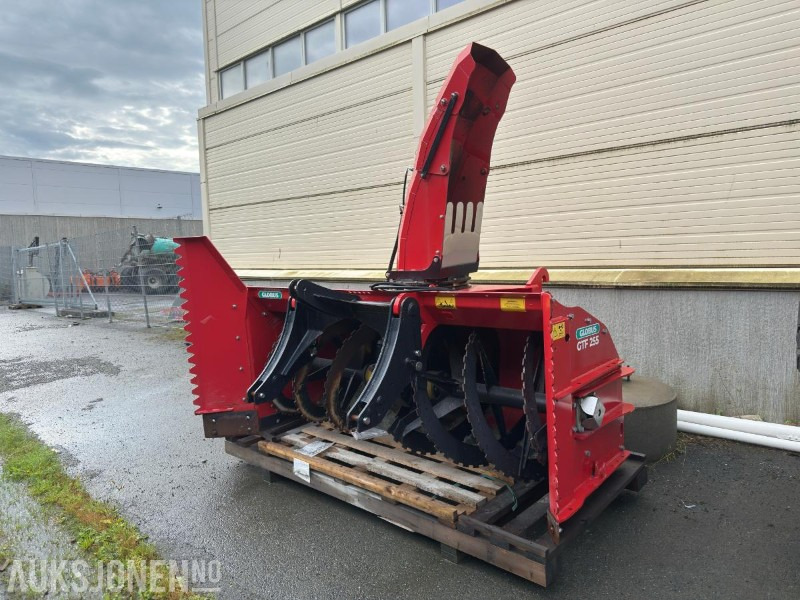 2021 GLOBUS GTF255 SNØFRESER - Landmaschine: das Bild 1 2021 GLOBUS GTF255 SNØFRESER - Landmaschine: das Bild 1