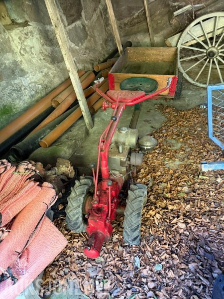 AEBI tohjulstraktor med slåmaskin og jordfres - Landmaschine: das Bild 1 AEBI tohjulstraktor med slåmaskin og jordfres - Landmaschine: das Bild 1