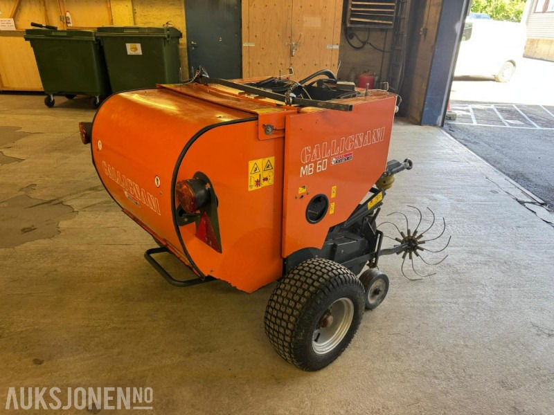 Gallignani MB 60 rundballepresse med plastpakker | PTO-aksel - Landmaschine: das Bild 5 Gallignani MB 60 rundballepresse med plastpakker | PTO-aksel - Landmaschine: das Bild 5