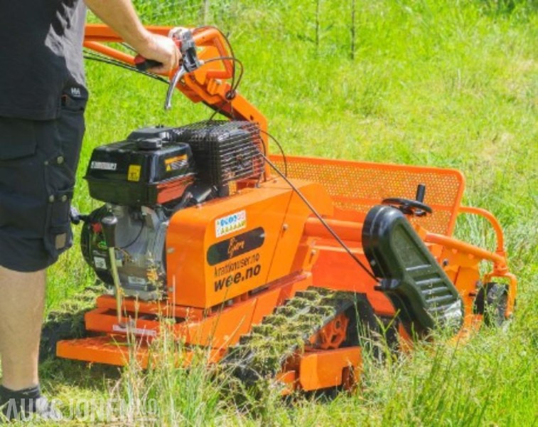 Krattknuser Bjørn 86cm 15 hp - Landmaschine: das Bild 3 Krattknuser Bjørn 86cm 15 hp - Landmaschine: das Bild 3