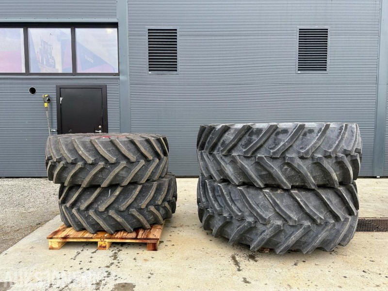 TRELLEBORG TM800 HJULSETT 650/65 R 42 + 540/65 R 30 - Landmaschine: das Bild 1 TRELLEBORG TM800 HJULSETT 650/65 R 42 + 540/65 R 30 - Landmaschine: das Bild 1