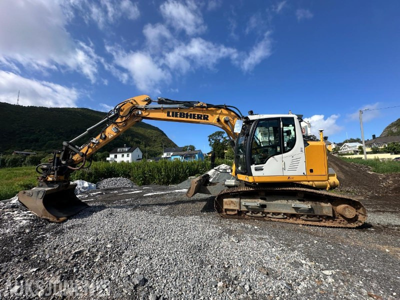 Liebherr R914 STD Compact Litronic Beltegraver - 2932 Timer - Sentralsmøring - Novatron 3D GPS - 4 Skuffer - Bagger: das Bild 2 Liebherr R914 STD Compact Litronic Beltegraver - 2932 Timer - Sentralsmøring - Novatron 3D GPS - 4 Skuffer - Bagger: das Bild 2