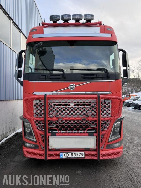 2015 Volvo FH 16 750 - 8x4 + 1 - Tridem pusher - Tungtrekker med 2015 Vang ATHLS 111+1 brønnhenger - Sattelzugmaschine: das Bild 2 2015 Volvo FH 16 750 - 8x4 + 1 - Tridem pusher - Tungtrekker med 2015 Vang ATHLS 111+1 brønnhenger - Sattelzugmaschine: das Bild 2