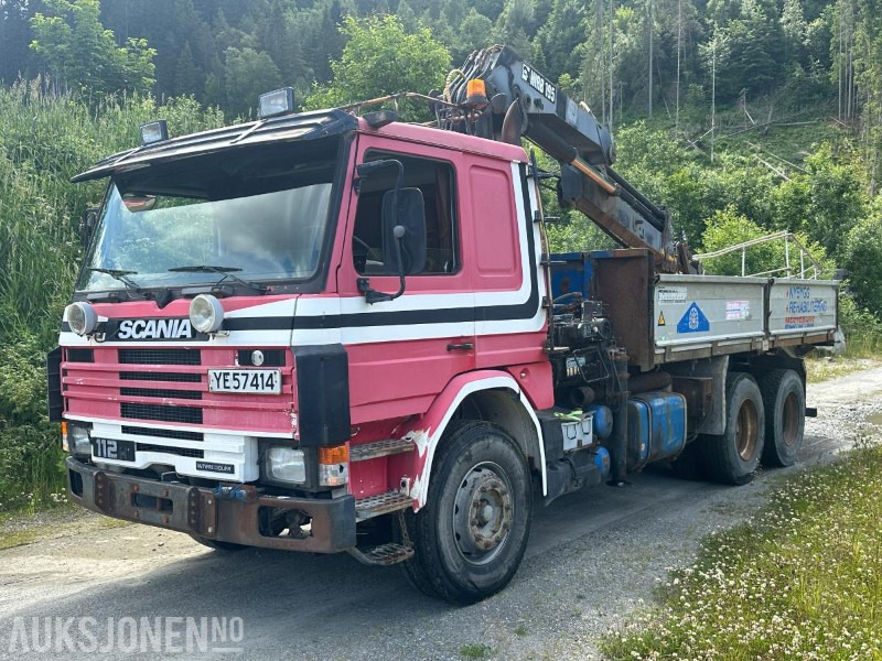 Scania P112H - Intercooler - 6X2 - Fastmontert kran med uttrekk og kurv - Tipp kasse - Autokran: das Bild 1 Scania P112H - Intercooler - 6X2 - Fastmontert kran med uttrekk og kurv - Tipp kasse - Autokran: das Bild 1