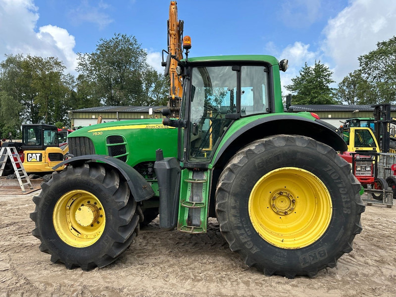 John Deere 7530 Premium AP - Traktor: das Bild 2 John Deere 7530 Premium AP - Traktor: das Bild 2