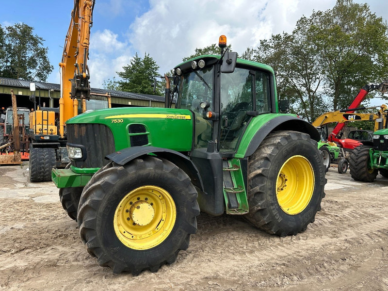 John Deere 7530 Premium AP - Traktor: das Bild 1 John Deere 7530 Premium AP - Traktor: das Bild 1