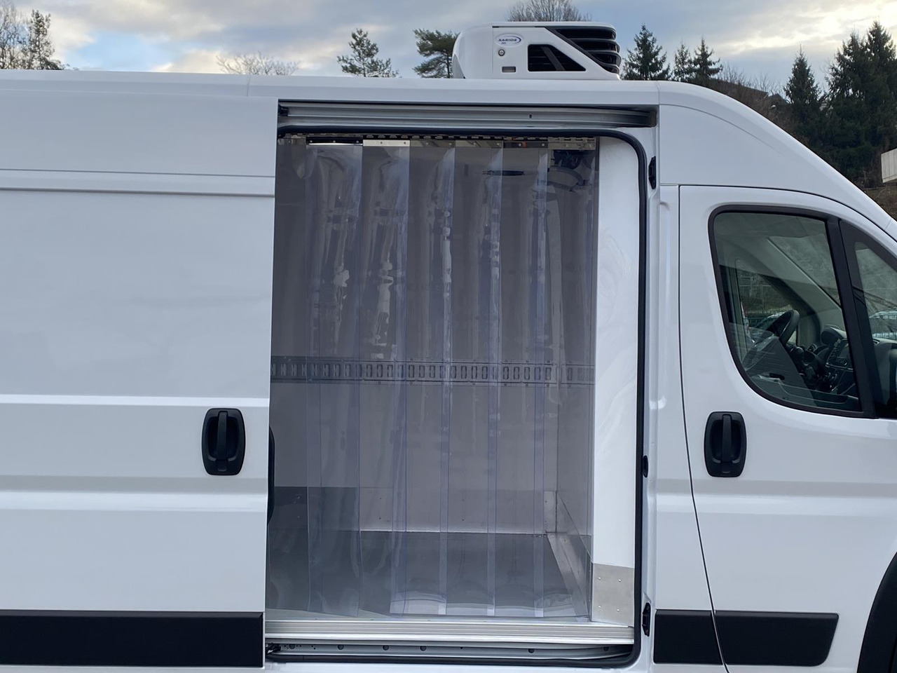 FIAT DUCATO L3H2 180PS BASE HEAVY / FRISCHDIENST + XARIOS 300 12-380V + Heizung - Kühltransporter: das Bild 3 FIAT DUCATO L3H2 180PS BASE HEAVY / FRISCHDIENST + XARIOS 300 12-380V + Heizung - Kühltransporter: das Bild 3