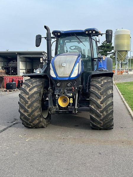 New Holland T7.315 - Traktor: das Bild 4 New Holland T7.315 - Traktor: das Bild 4